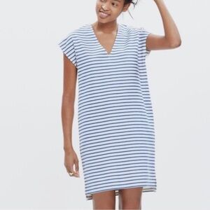Madewell Vacances Striped Blue White V-Neck Short Sleeve Dress